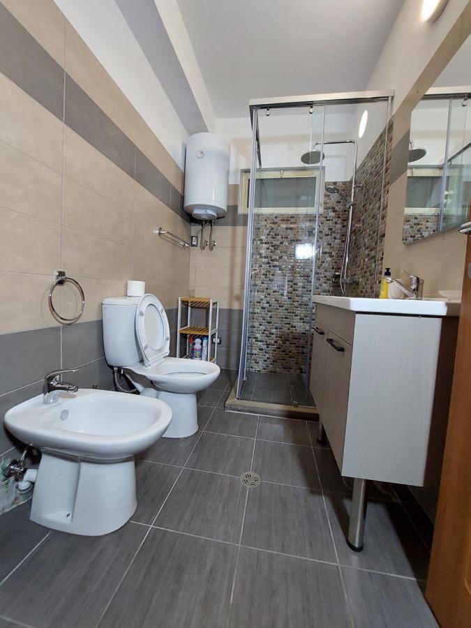 Vila Tafa Apartments Ap3 티라나 외부 사진